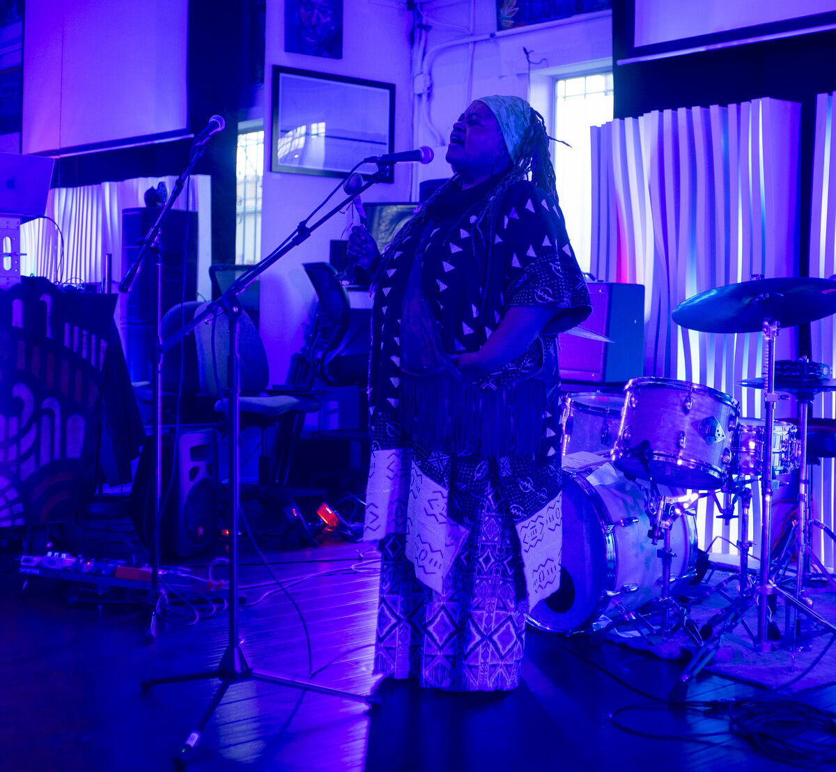 Live performance at Oakland Art Library blacklight party